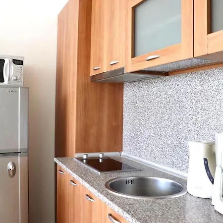 17 Kabakum Beach, Vladimir Raichev 63 Appartement *